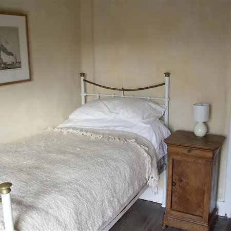 Thomas Grove House *