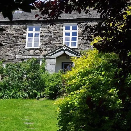 Thomas Grove House * بنريث